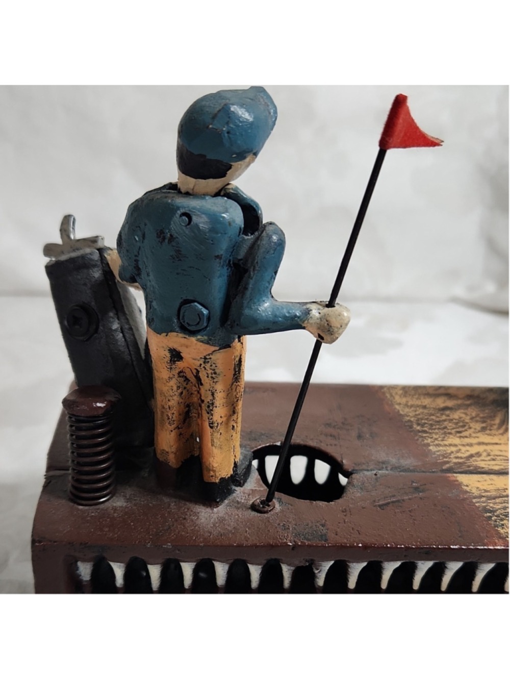 Vintage Golf Mechanical Cast Iron Coin Bank | Birdie Putter & Caddie Figurine - Picture 3 of 13